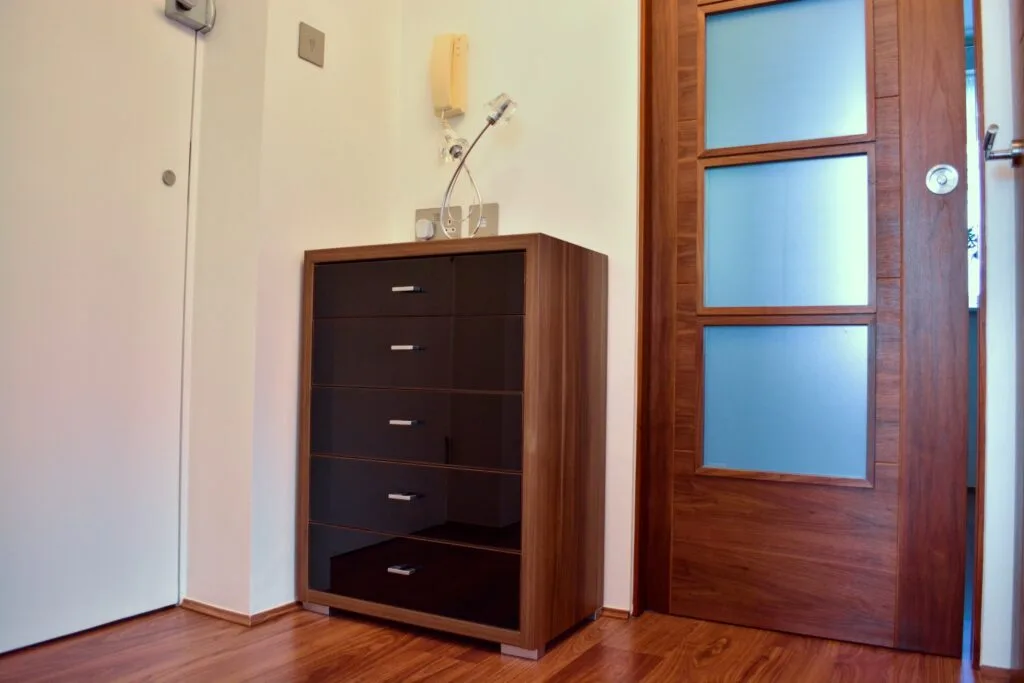 Completed Apartment Renovation at Royal Docks in London