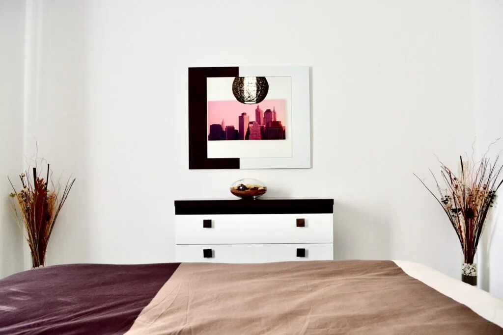 Double bedroom renovation Double bedroom renovation