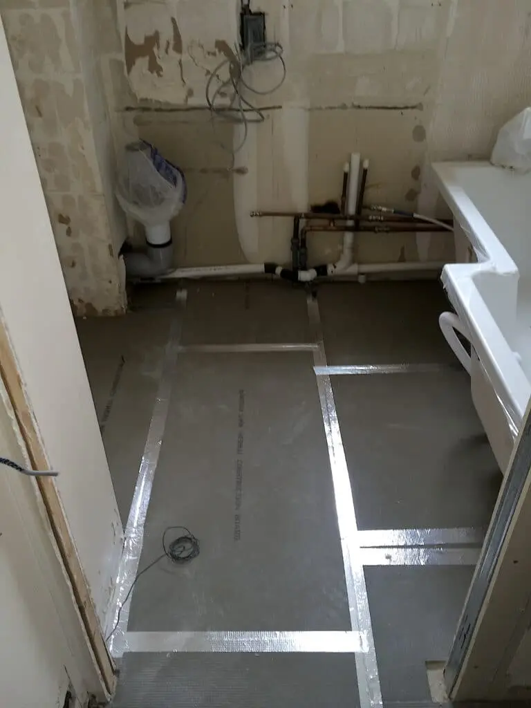 Under Construction Apartment at Docklands in London