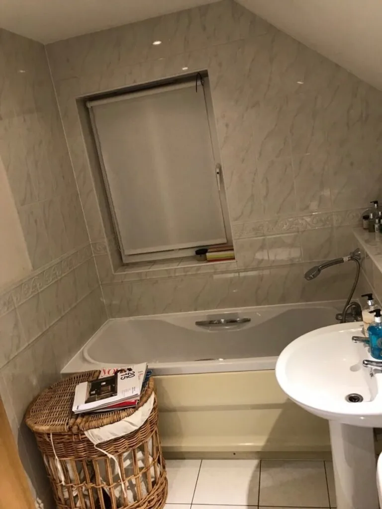 During Bathroom Renovation at Canary Wharf in London IMG_1619-2