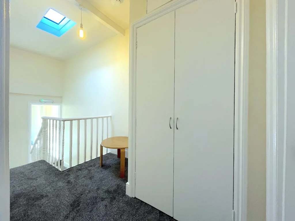 Hallway, Corridors and Stairs in Peckham