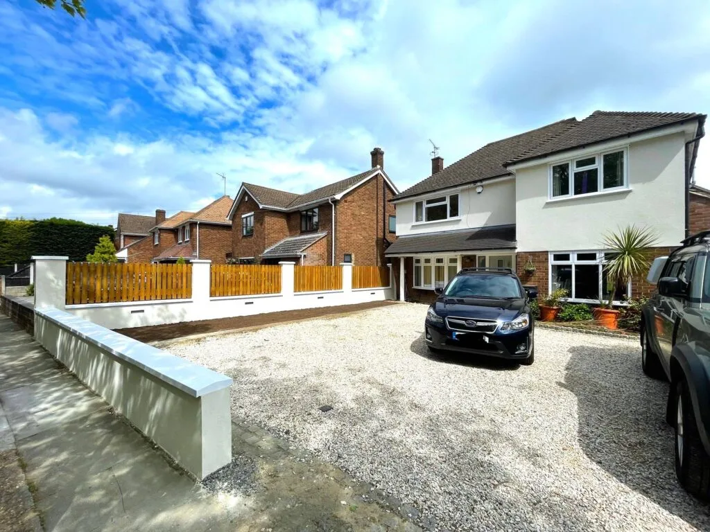 Bespoke Brick Wall in Upminster, London