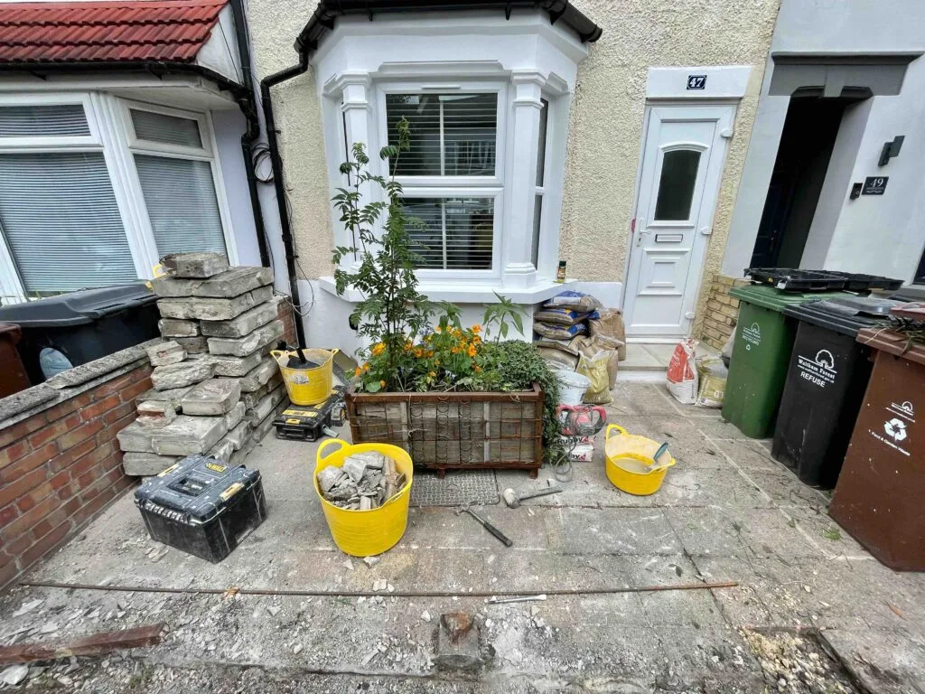 Bay Window Renovation, New Brick Wall, Walthamstow, under construction