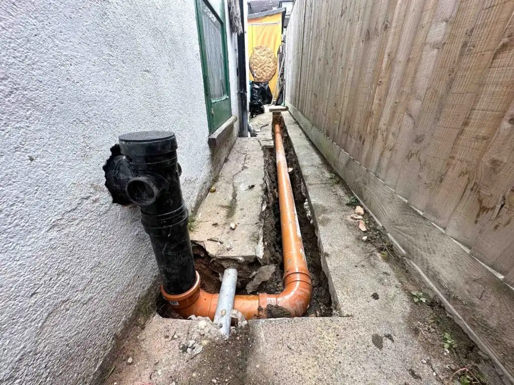 Cloakroom refurbishment during renovation