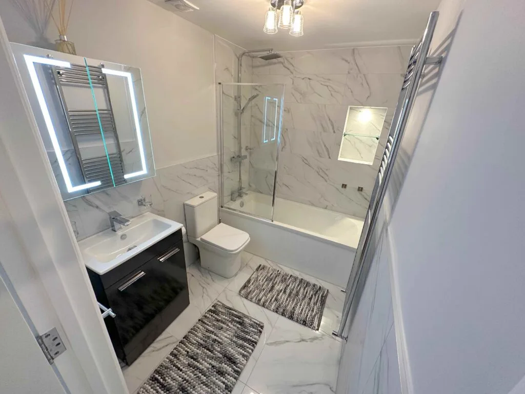 Trendy Bathroom Renovation in Streatham (after)