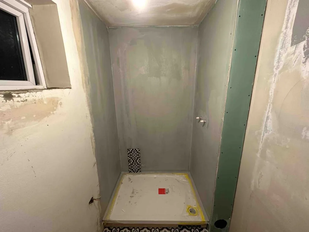 Shower Makeover in Haringey, North London (before)