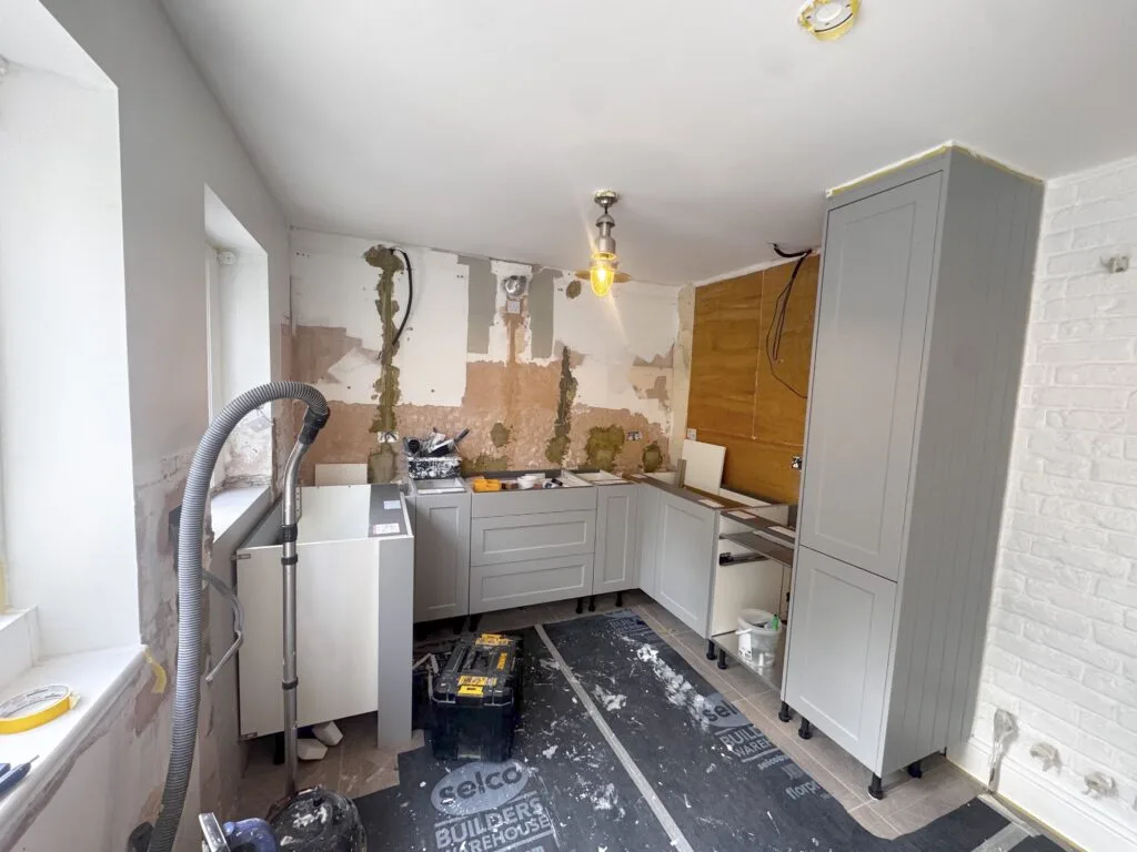 Kitchen Transformation, Romford, RM7 (before)