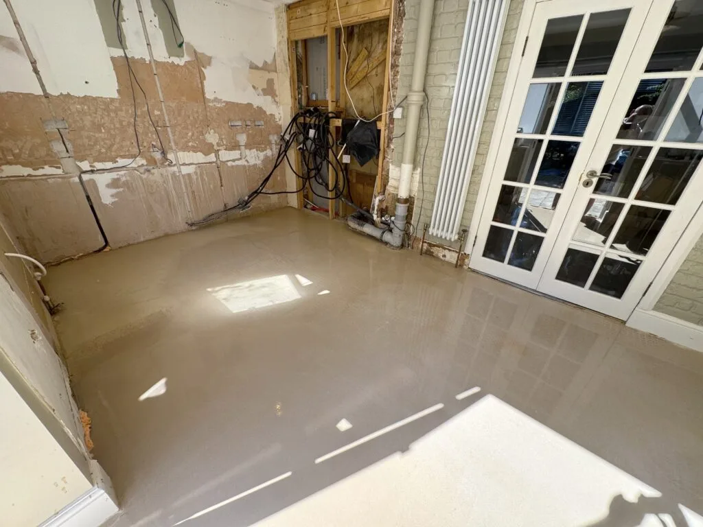 Kitchen Transformation, Romford, RM7 (before)