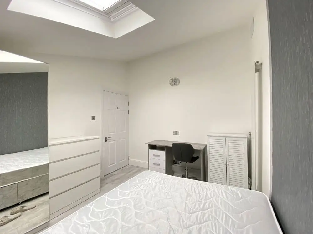 Furnished Single bedroom renovation in Peckham