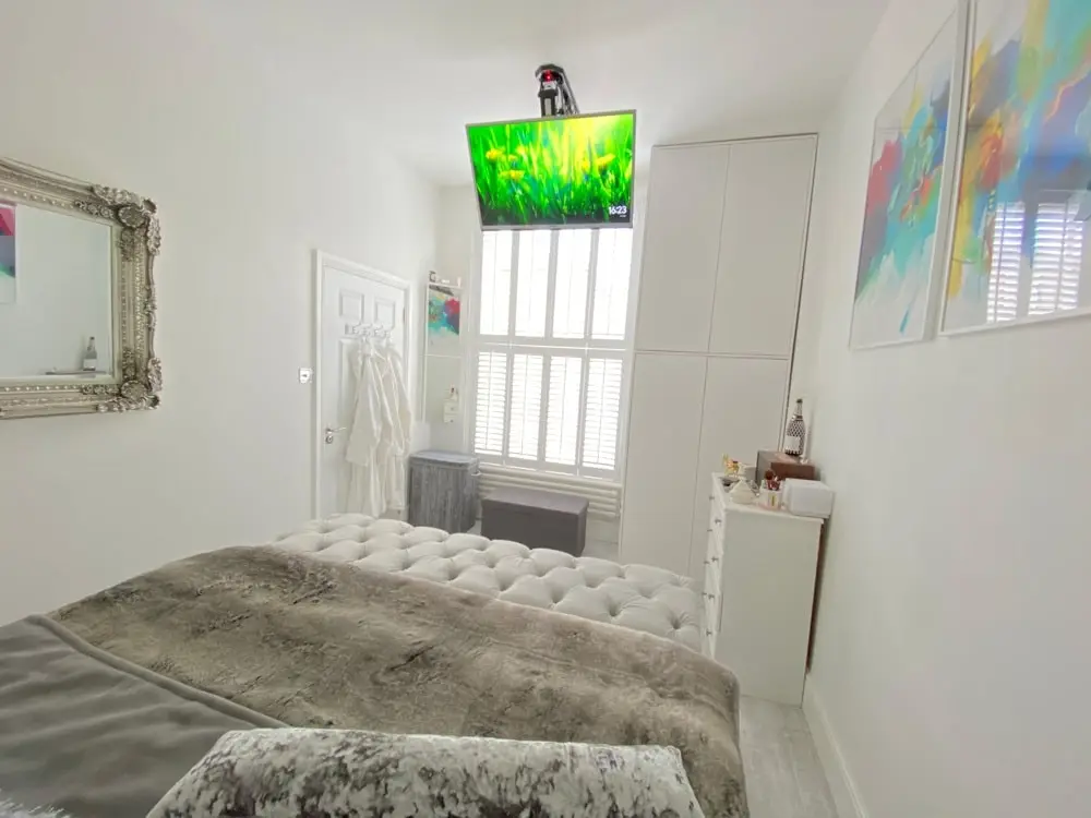 Double bedroom renovation in South East London