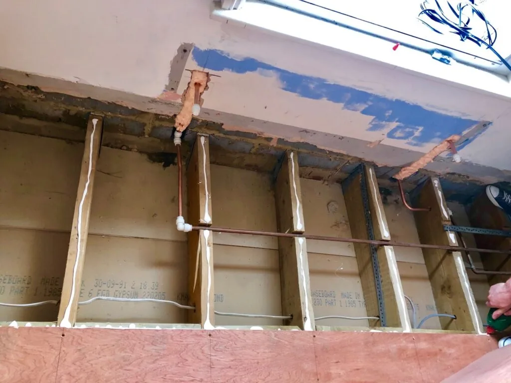 Radiator installation, plumbing