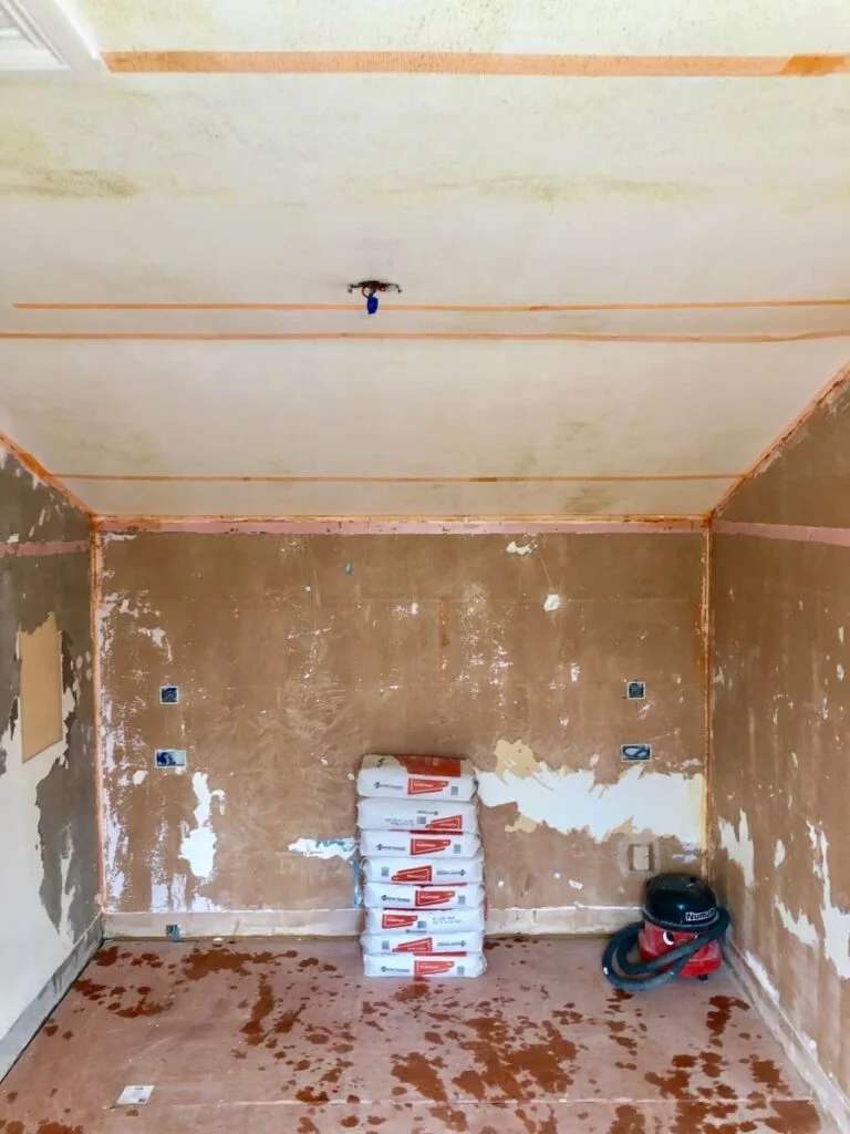 Preparation for plastering